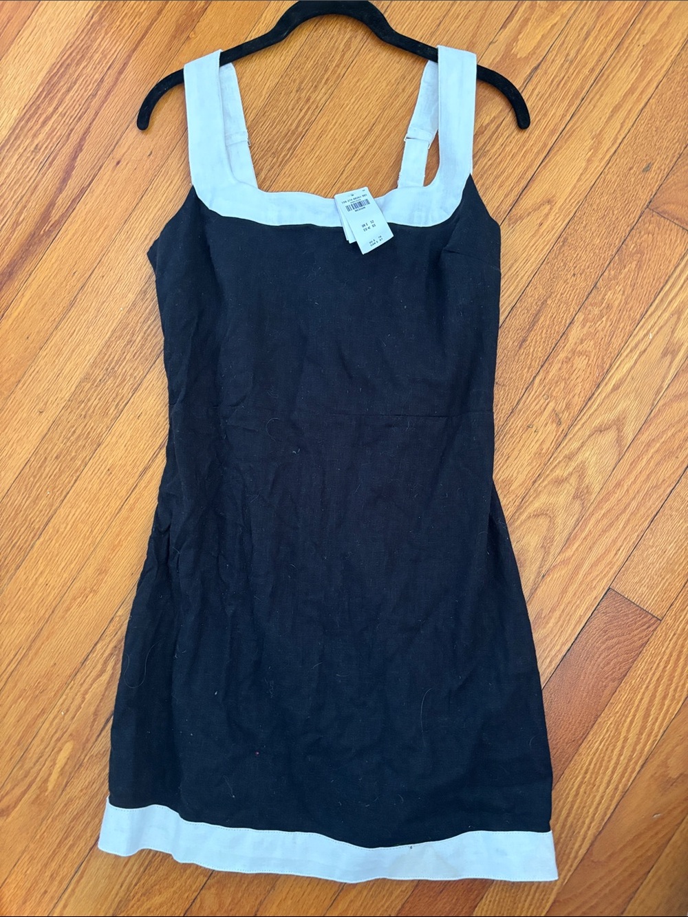 NWT black and white linen dress